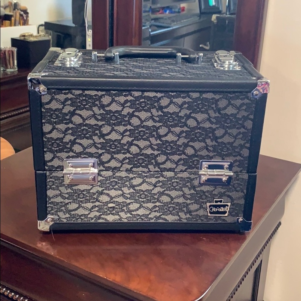 Make up bag